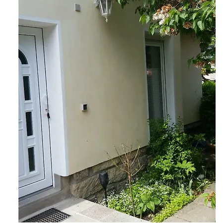 Ferienwohnung Gerlach דירה דרזדן